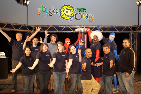 group_pic_home13