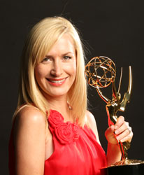 Angela Kinsey 