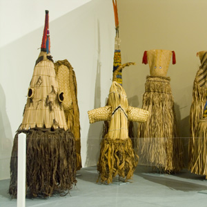 Kayap� Costumes