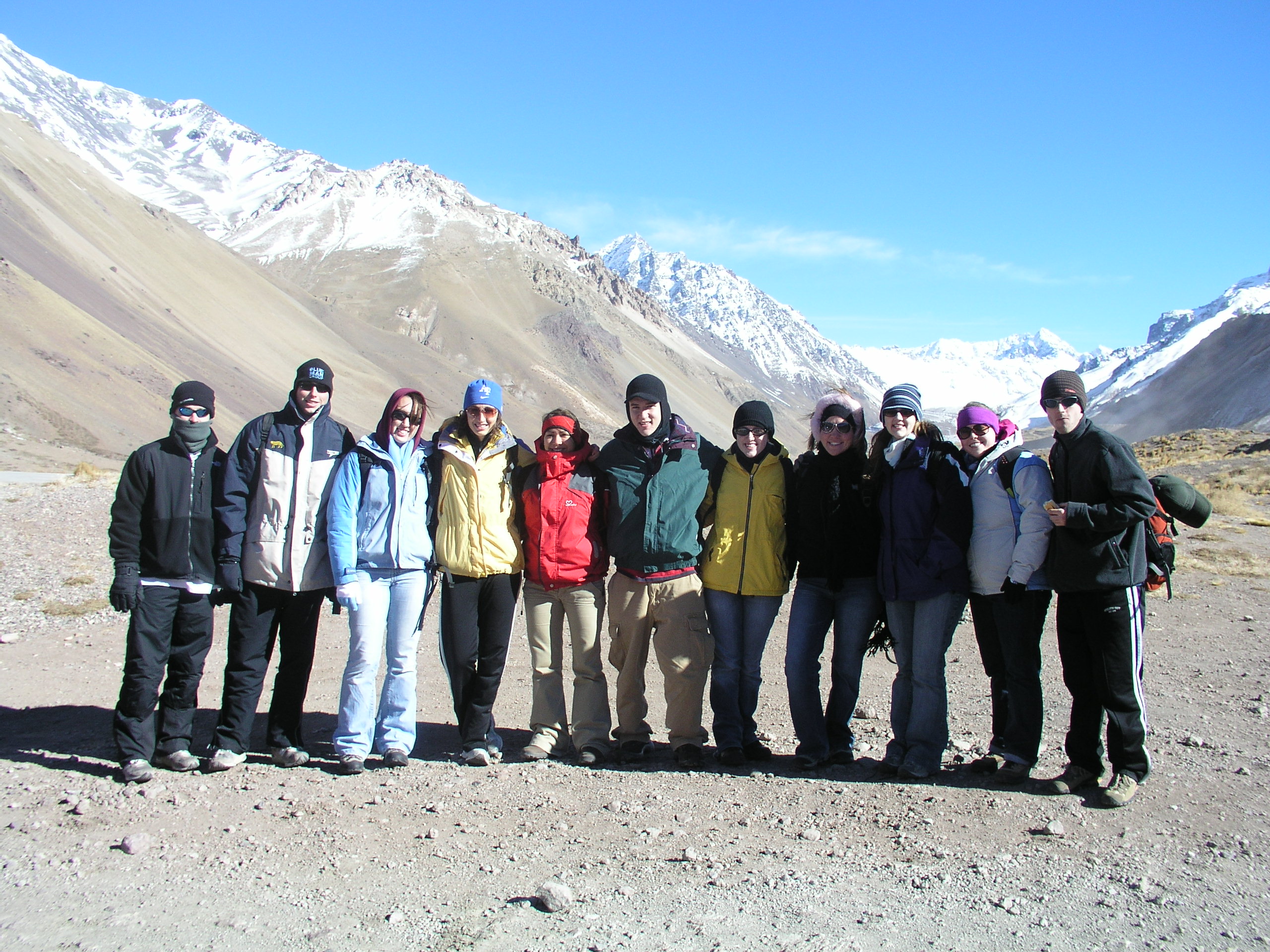 Group Shot in Mts (w x h, 0 KB)