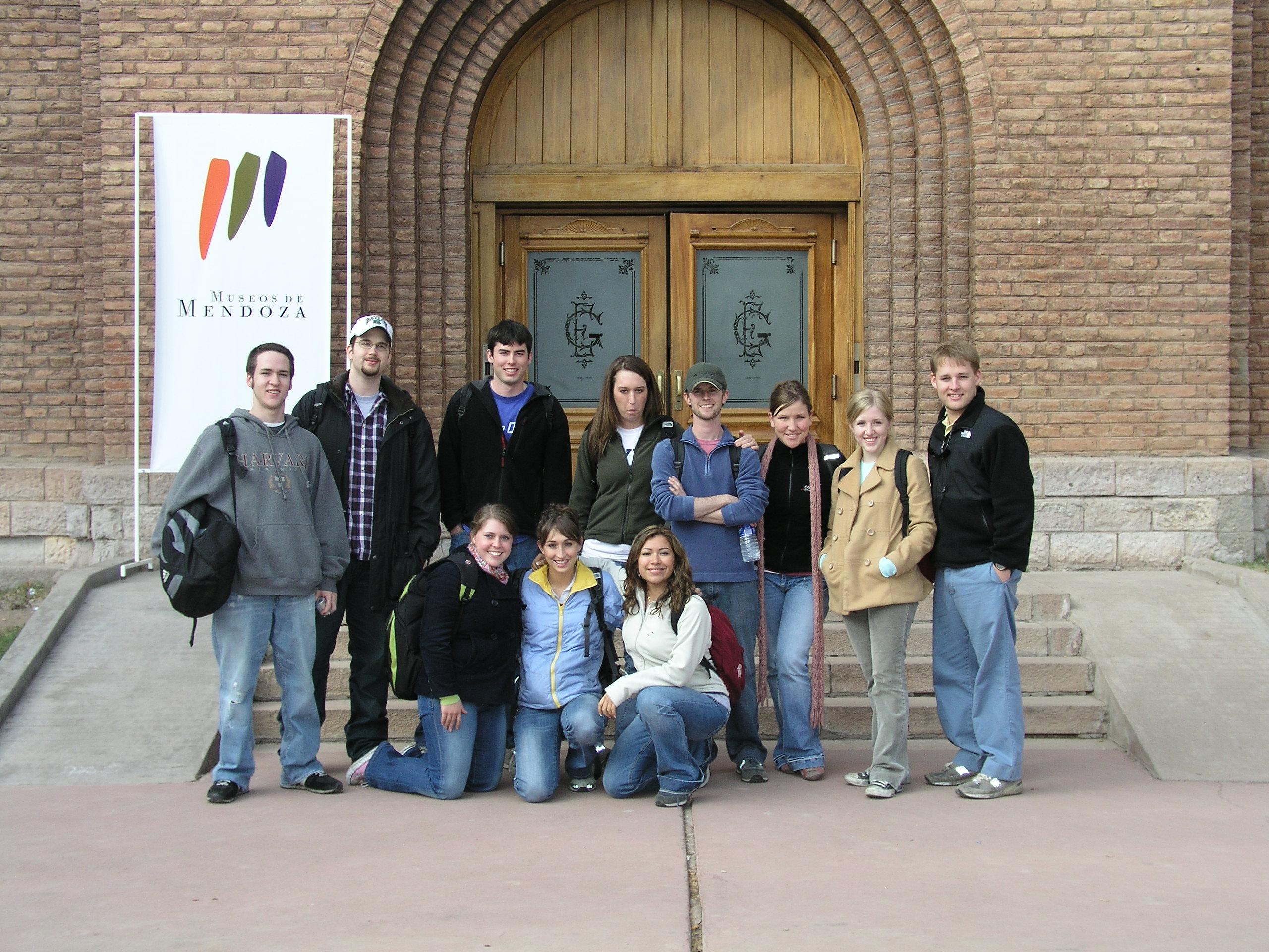 Group w/ Museum (w x h, 0 KB)