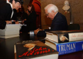 DM-booksignlady