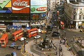 piccadilly circus big