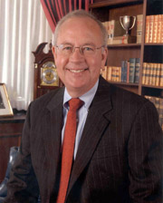 Judge Ken Starr
