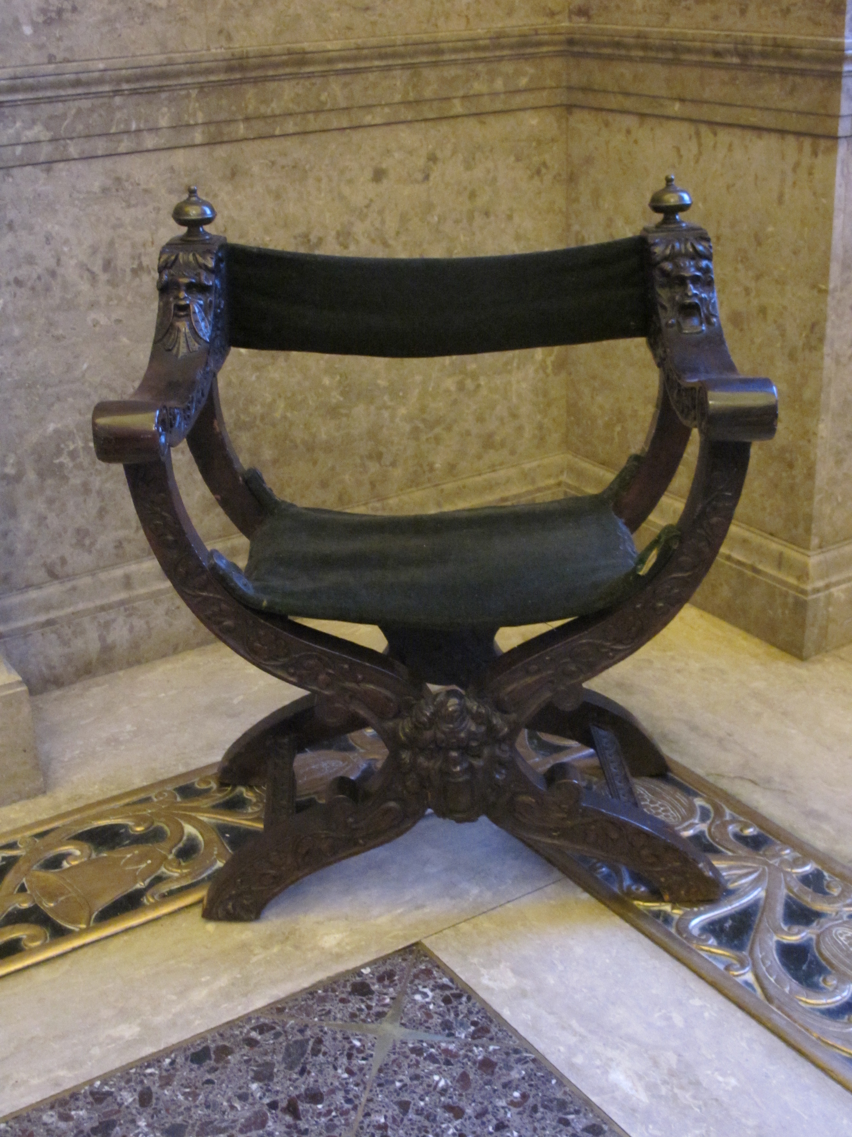 Brownings Chair