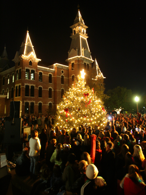 Christmas On 5th Baylor 2022 Christmas On Fifth Street Festivities To Take Place Nov. 29 | Media And  Public Relations | Baylor University