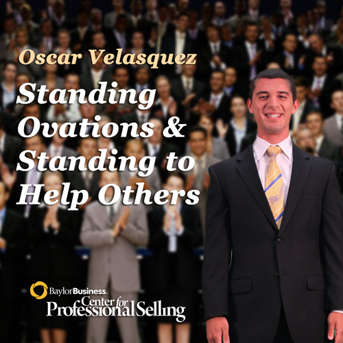 Headshot of Oscar Velasquez