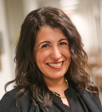 Headshot of Laura Hernández
