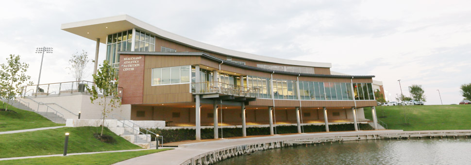 Known as the BANC, the Beauchamp Athletics Nutrition Center is located near the Jay and Jenny Allison Indoor Football Practice Facility and the Simpson Strength and Conditioning area amid the Highers Athletics Complex. The BANC directly supports the vital role proper nutrition plays in the pursuit of athletic excellence for Baylor's student-athletes.