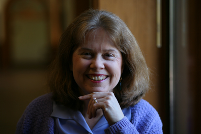 Dr. Elizabeth Dell