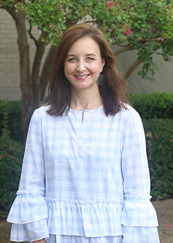 Dr. Kelli McMahan