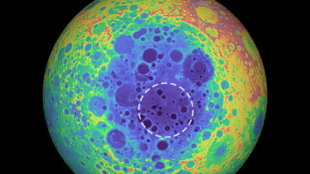 Full-Size Image: Moon photo