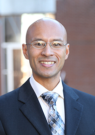 Dr. Enrique Blair
