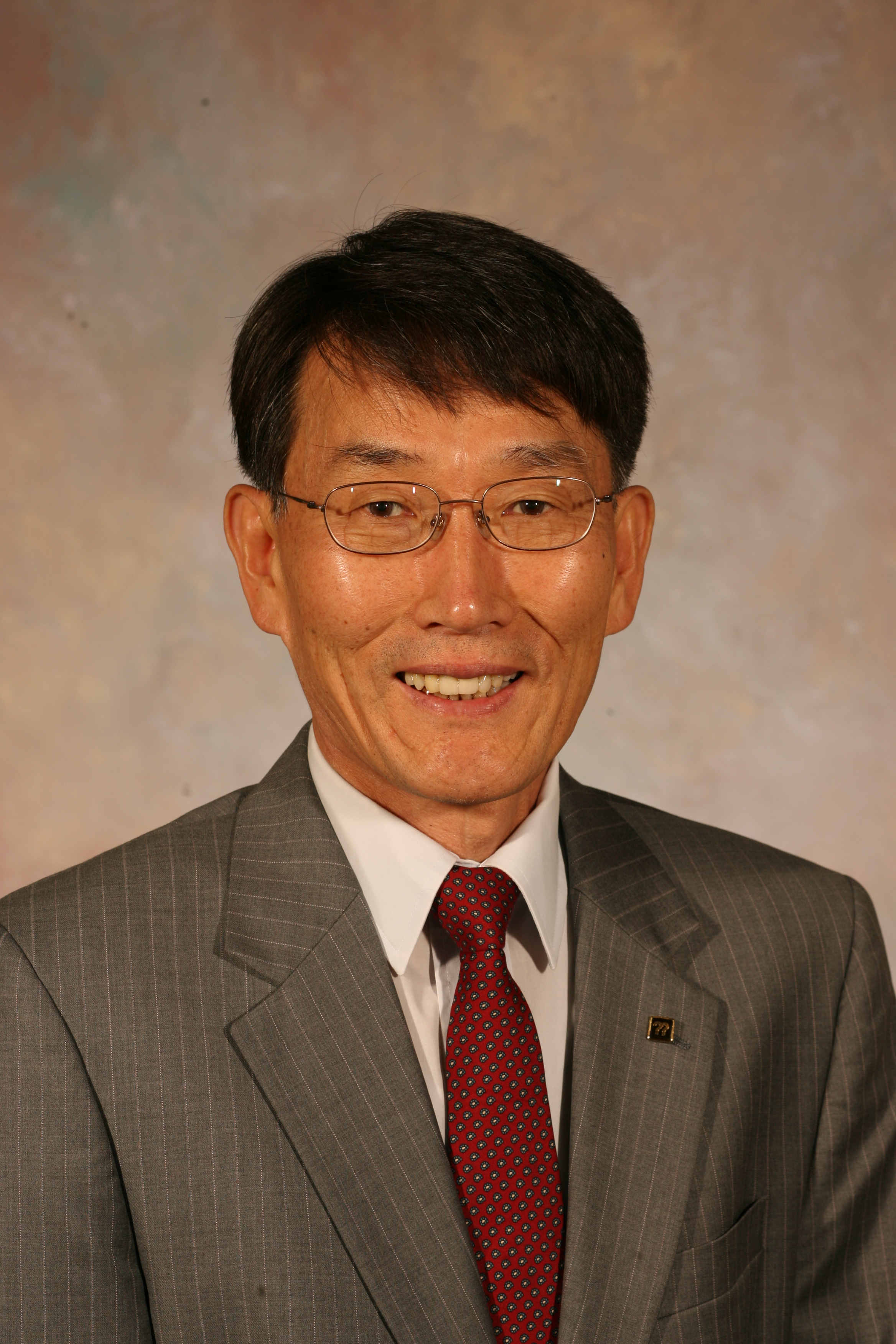 Dr. Kwang Y. Lee