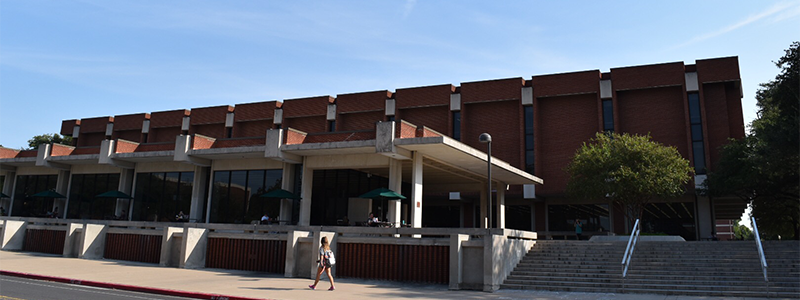 Photo of the front of Moody Memorial Library