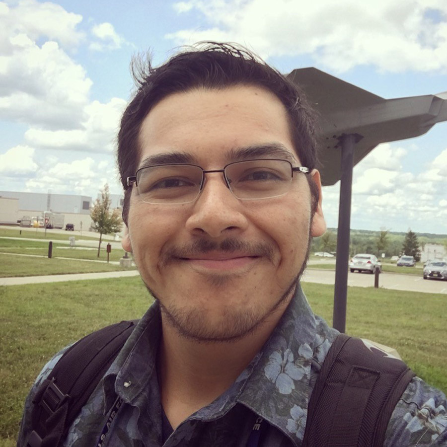 headshot of Henry Lujan