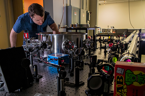 Quantum Optics - Adjusting the Can