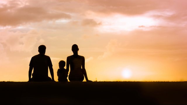 Full-Size Image: Family Sunset