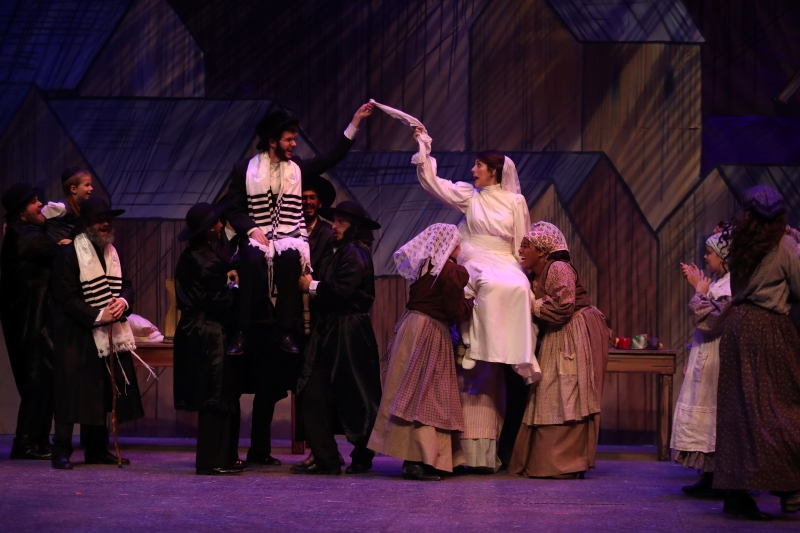2016 Fiddler on the Roof 4