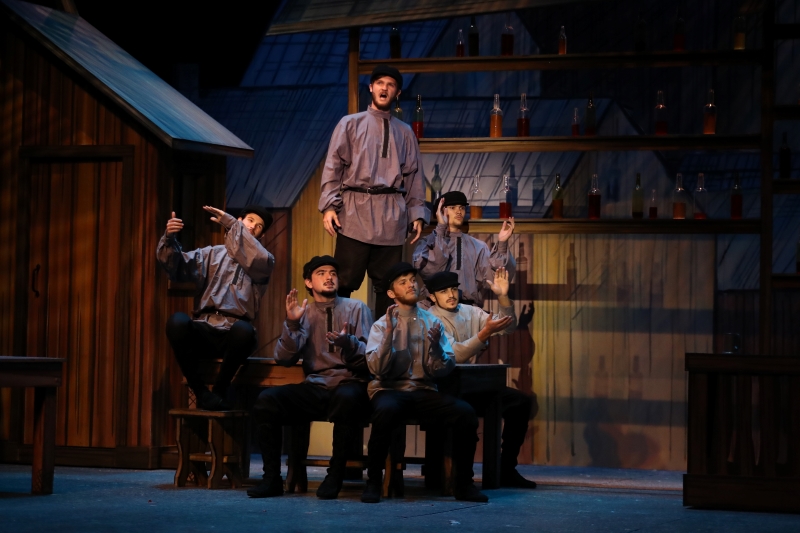2016 Fiddler on the Roof 9