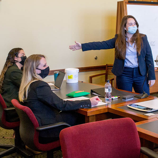 Students Participate in Exercises During the Ninth Criminal Law Bootcamp at Baylor Law