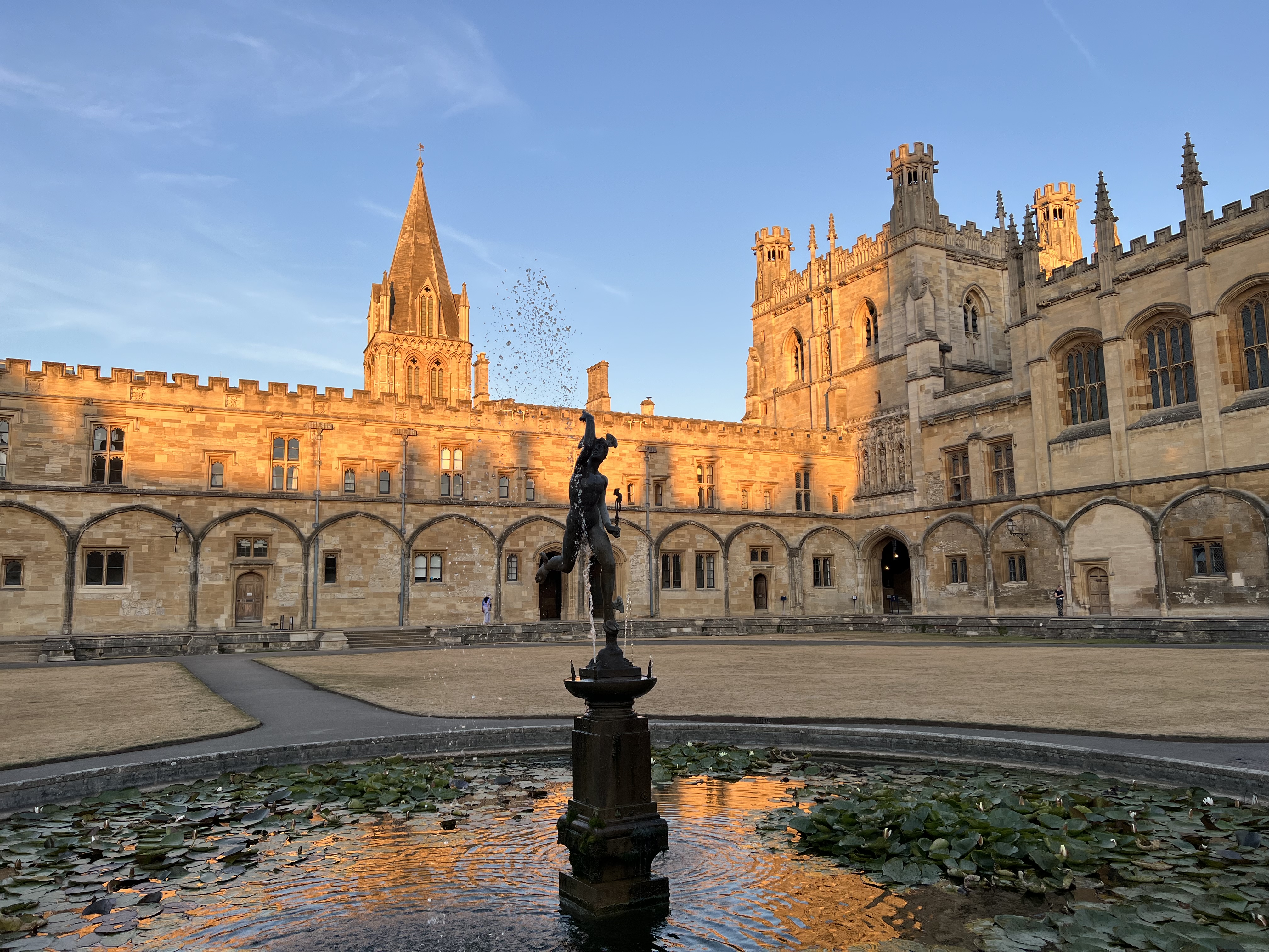 Baylor Sponsors Research Roundtable Of Global Baptist Scholars In Oxford Media And Public Relations Baylor University