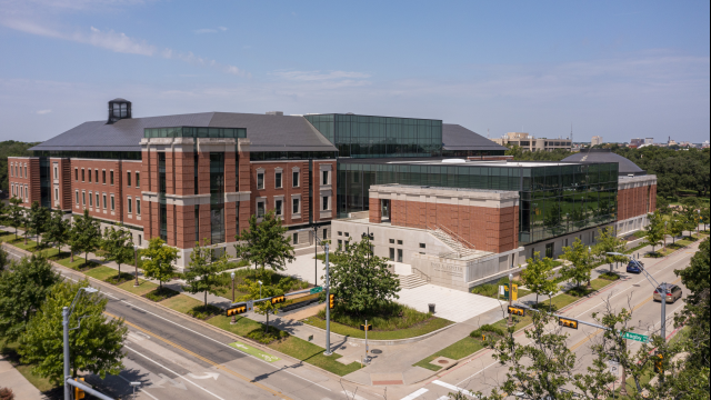 Foster Campus for Business and Innovation