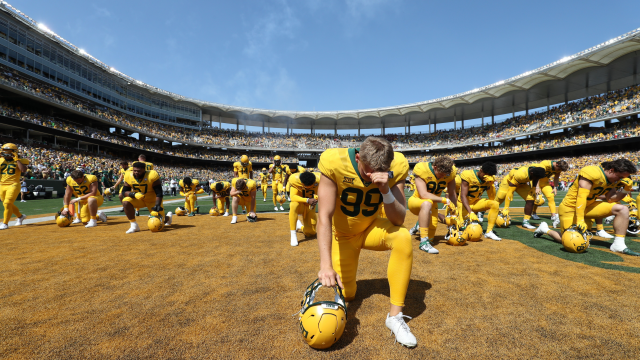 Team Prayer
