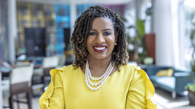 Dr Tyrha M. Lindsey-Warren